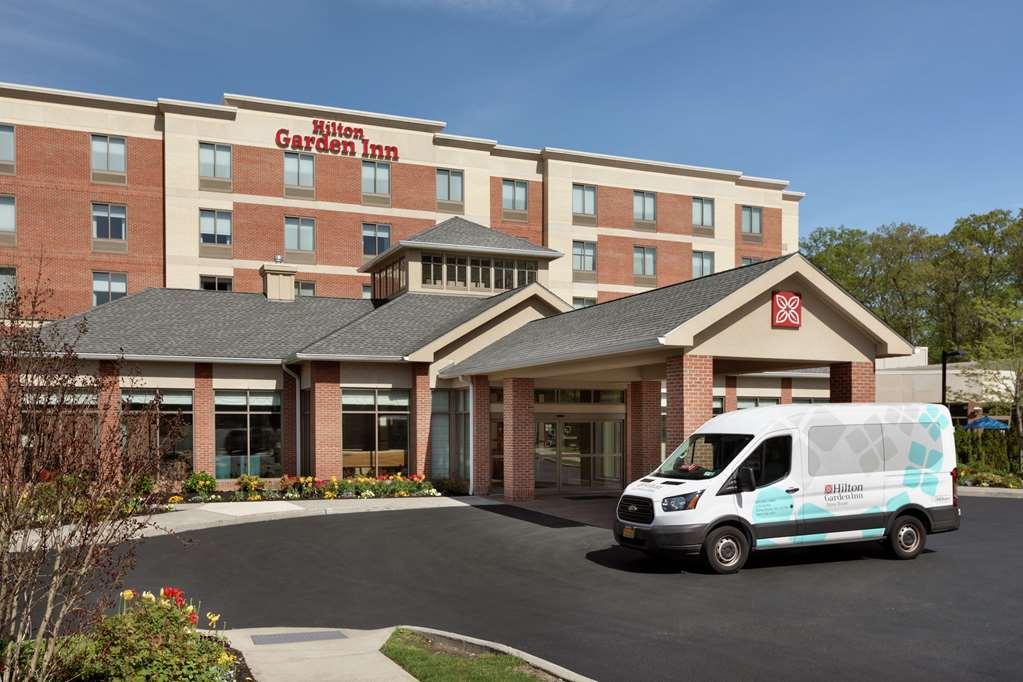 Hilton Garden Inn Tampa East Brandon Mango Exterior photo