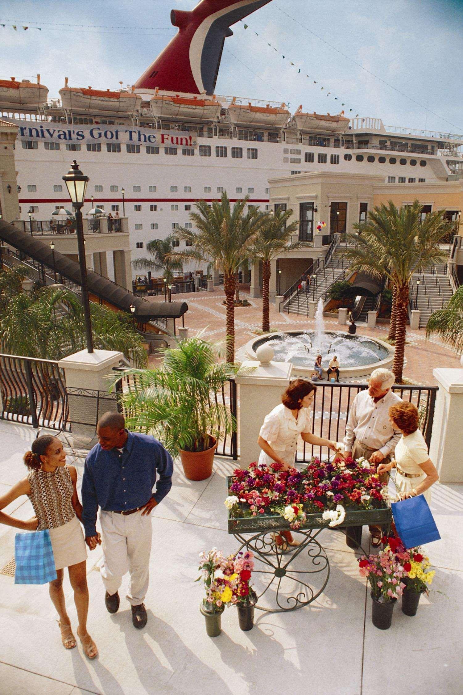 Hilton Garden Inn Tampa East Brandon Mango Exterior photo